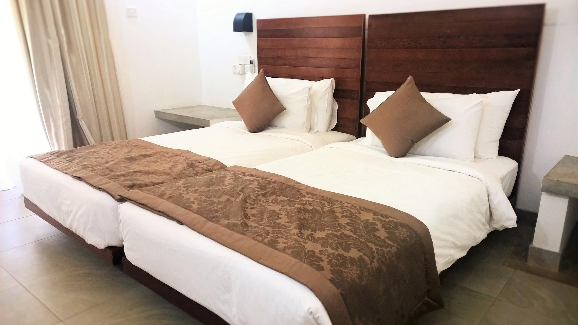 Amaranthe Bay Resort & Spa Trincomalee Dış mekan fotoğraf