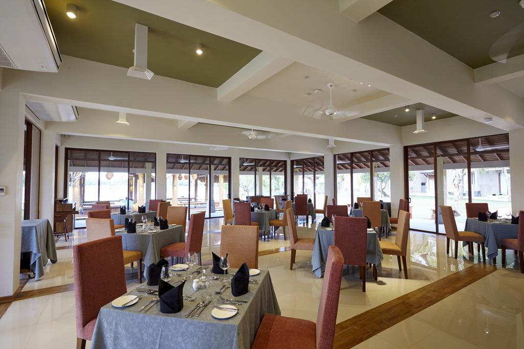 Amaranthe Bay Resort & Spa Trincomalee Dış mekan fotoğraf