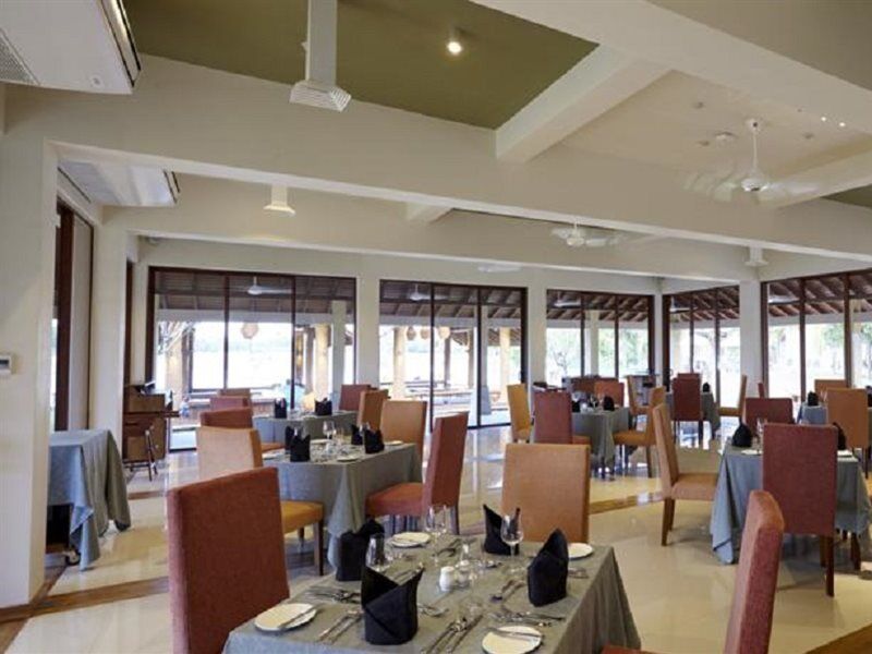 Amaranthe Bay Resort & Spa Trincomalee Dış mekan fotoğraf